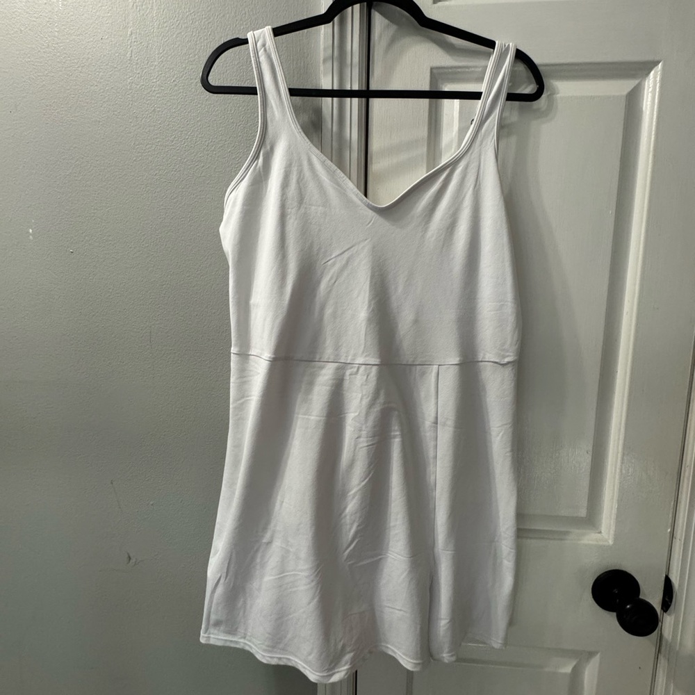 Never worn before Abercrombie and Fitch White Athletic Romper! #224